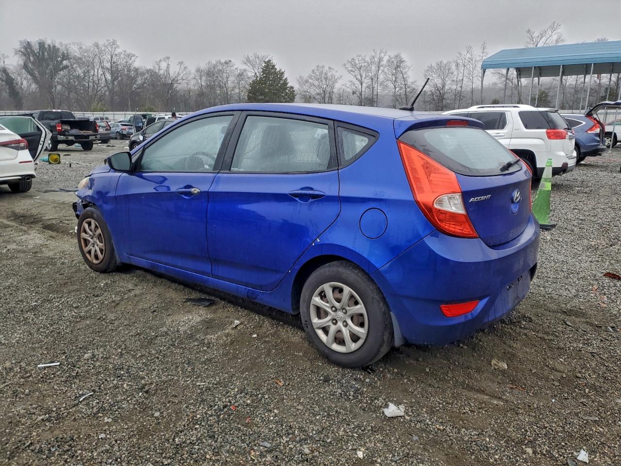 2013 Hyundai Accent Gls Blue vin: KMHCT5AE1DU083928