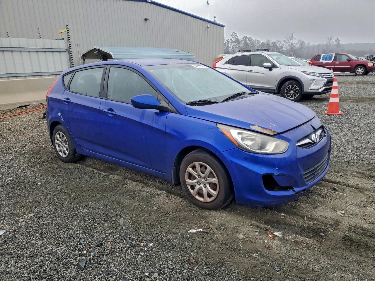 2013 Hyundai Accent Gls Blue vin: KMHCT5AE1DU083928