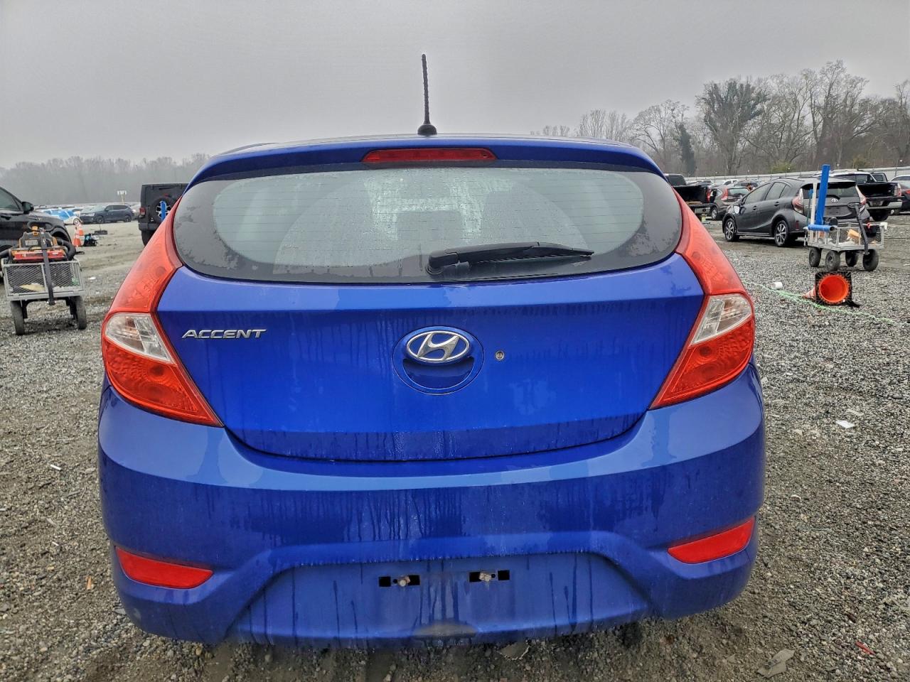 2013 Hyundai Accent Gls Blue vin: KMHCT5AE1DU083928