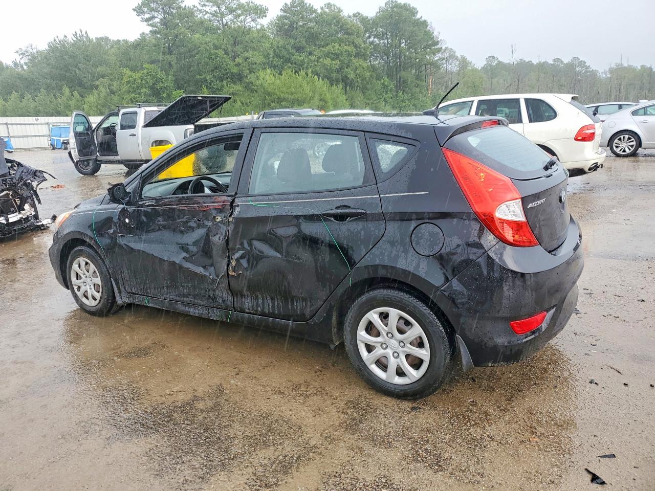2013 Hyundai Accent Gs Black vin: KMHCT5AE1DU092032