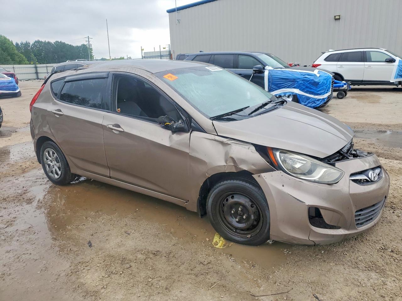 2013 Hyundai Accent Gs Brown vin: KMHCT5AE1DU111095