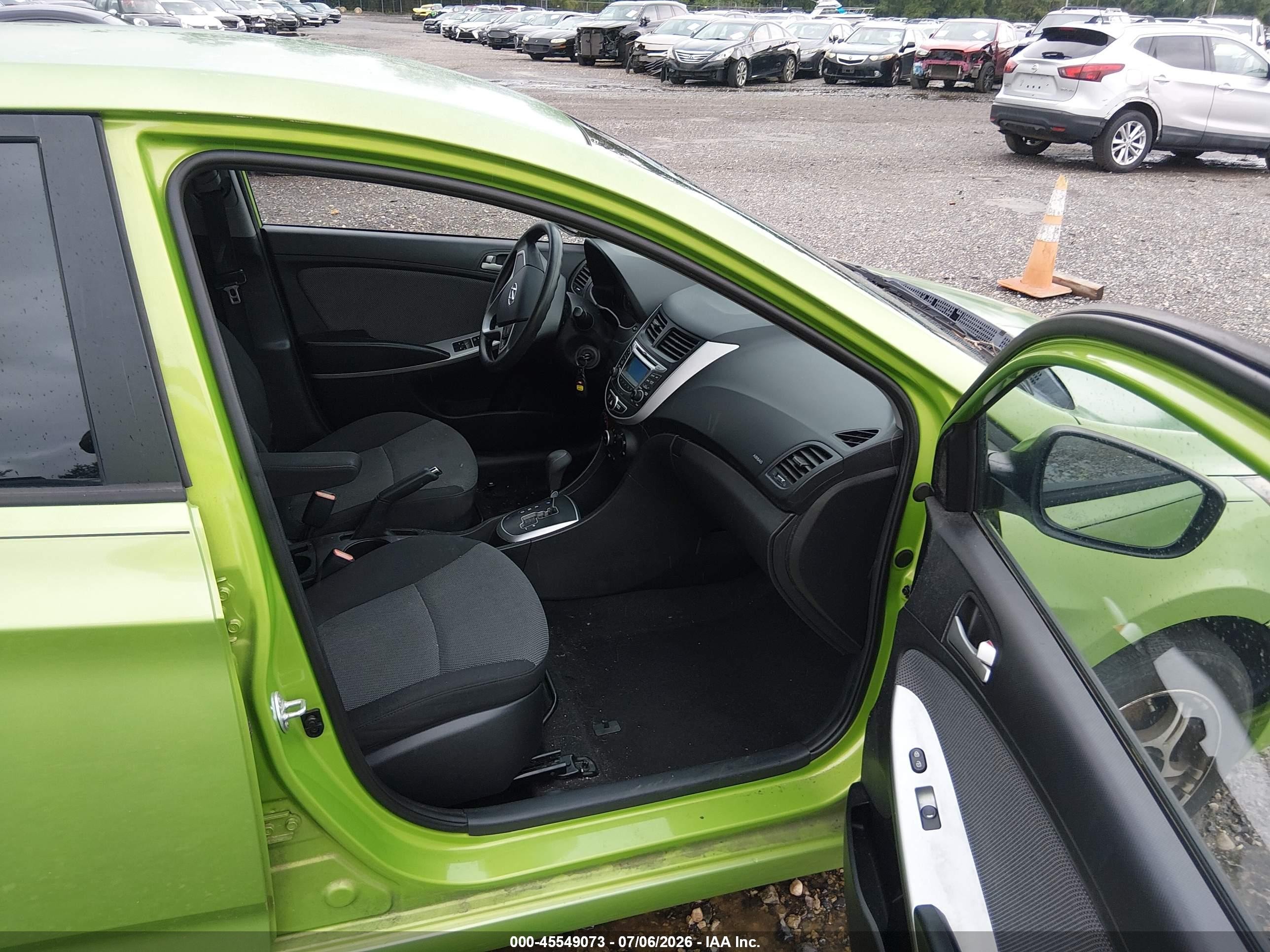 2013 Hyundai Accent Gs Green vin: KMHCT5AE1DU135607