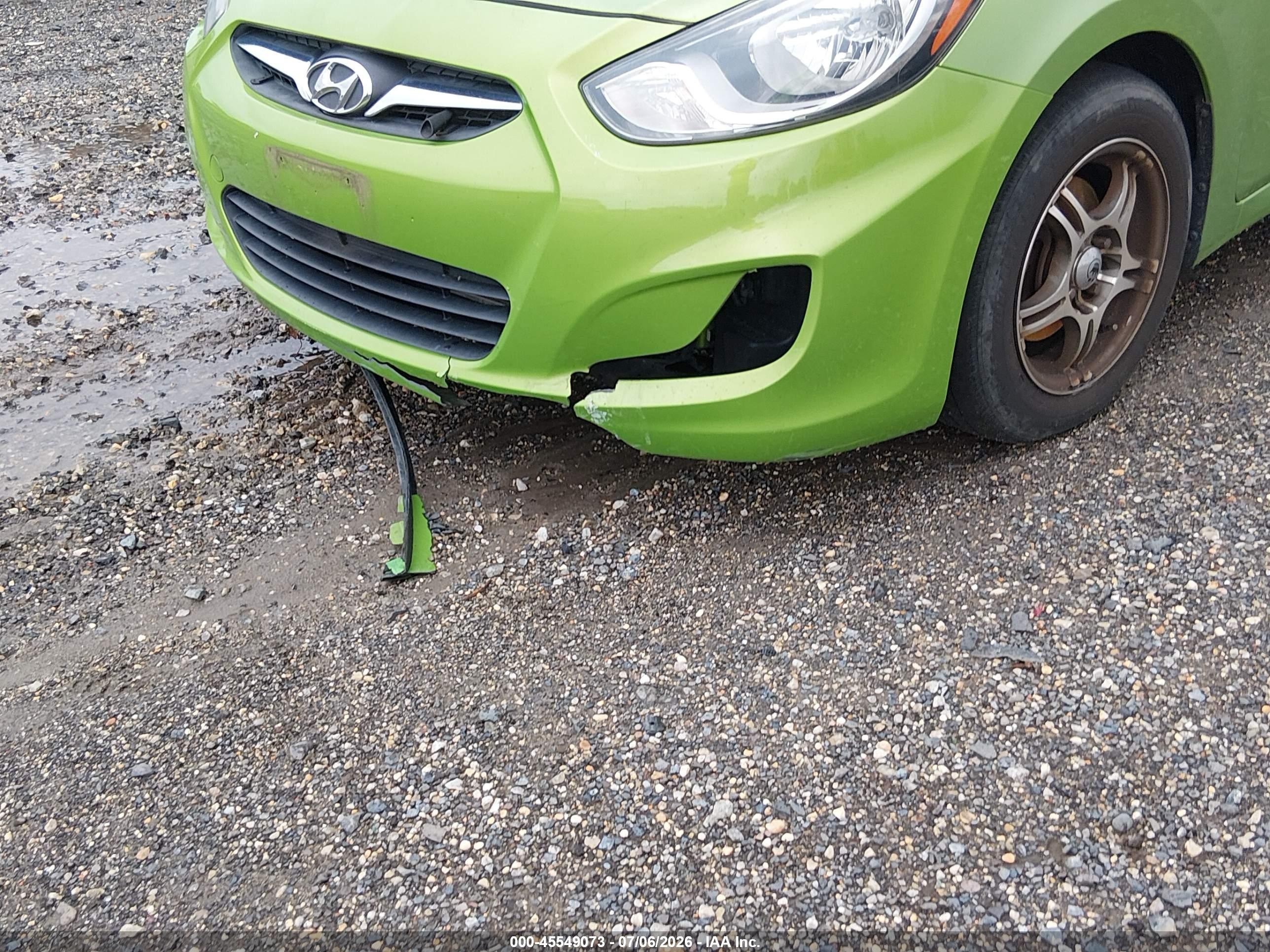 2013 Hyundai Accent Gs Green vin: KMHCT5AE1DU135607