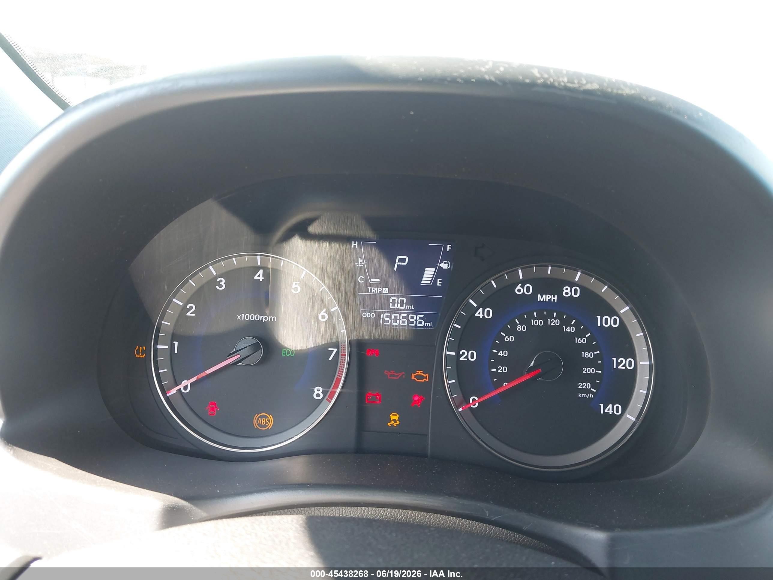 2013 Hyundai Accent Gs Silver vin: KMHCT5AE1DU138846