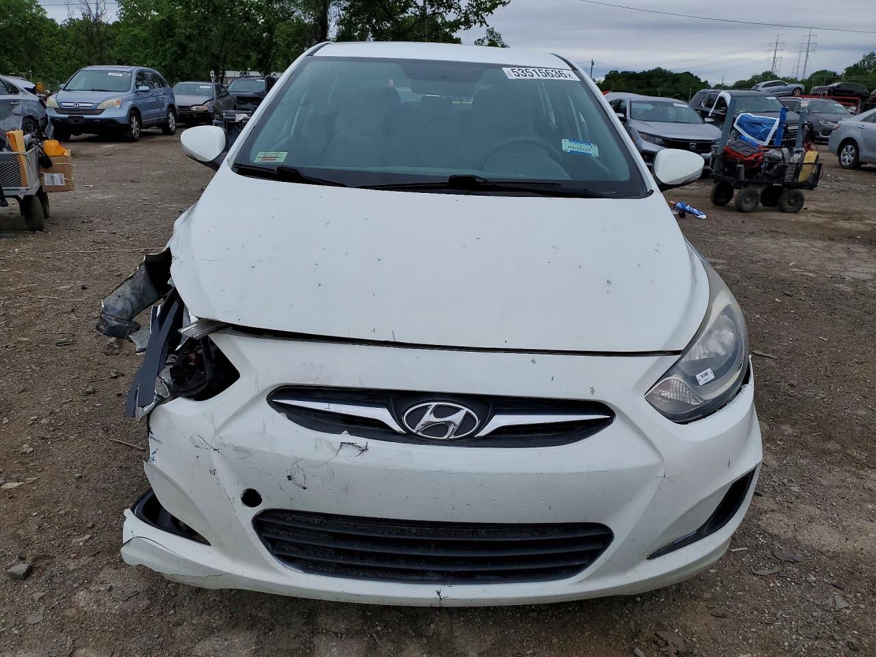 2014 Hyundai Accent Gs White vin: KMHCT5AE1EU146835