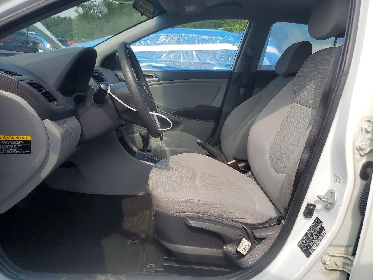 2015 Hyundai Accent Gs White vin: KMHCT5AE1FU216318