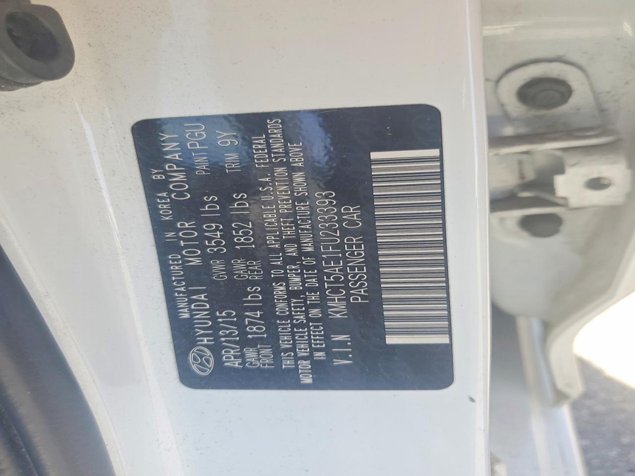 2015 Hyundai Accent White vin: KMHCT5AE1FU233393