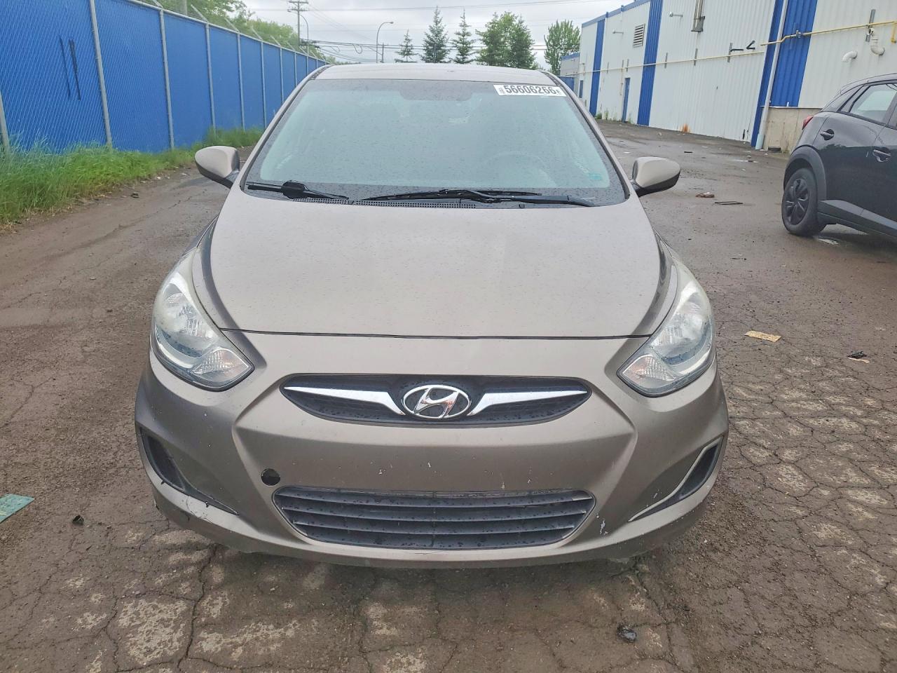 2012 Hyundai Accent Gs Gold vin: KMHCT5AE2CU032193