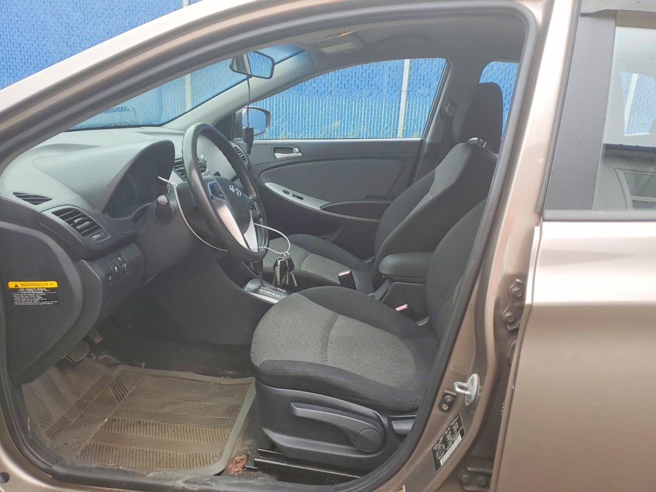 2012 Hyundai Accent Gs Gold vin: KMHCT5AE2CU032193