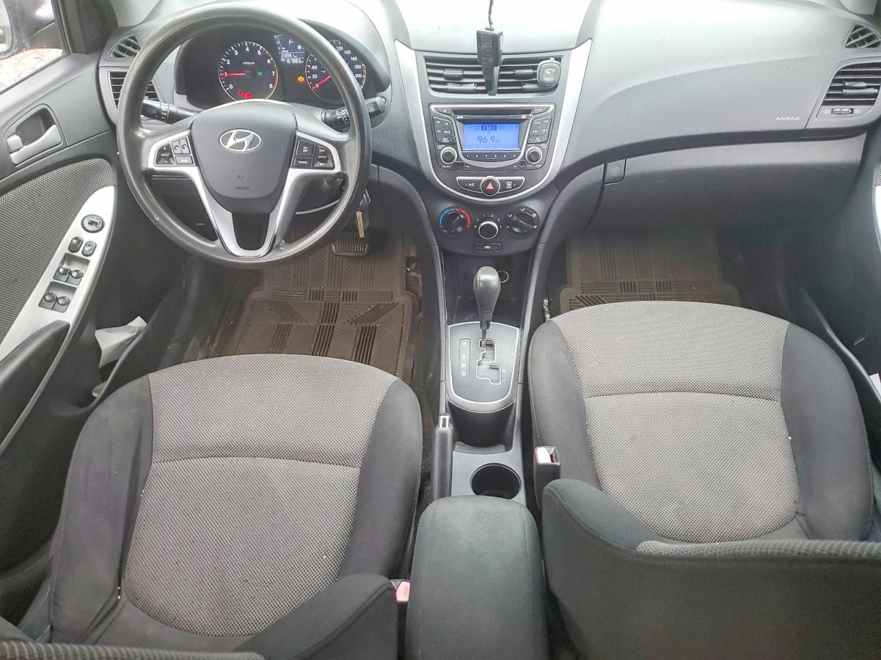 2012 Hyundai Accent Gs Gold vin: KMHCT5AE2CU032193