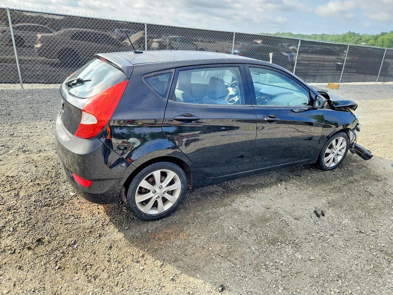 2012 Hyundai Accent Gs Черный vin: KMHCT5AE2CU040410