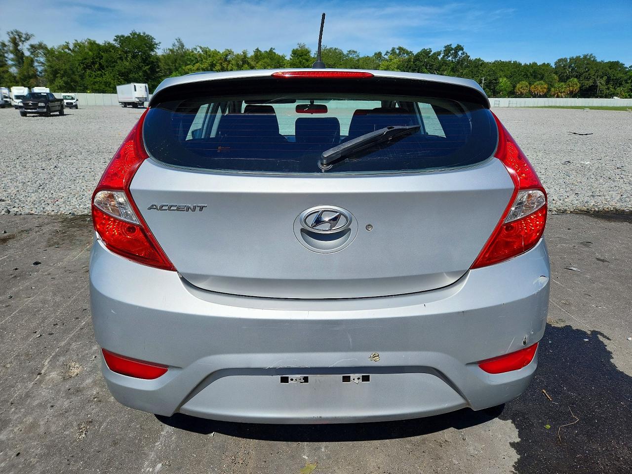 2013 Hyundai Accent Gs Серебряный vin: KMHCT5AE2DU076535