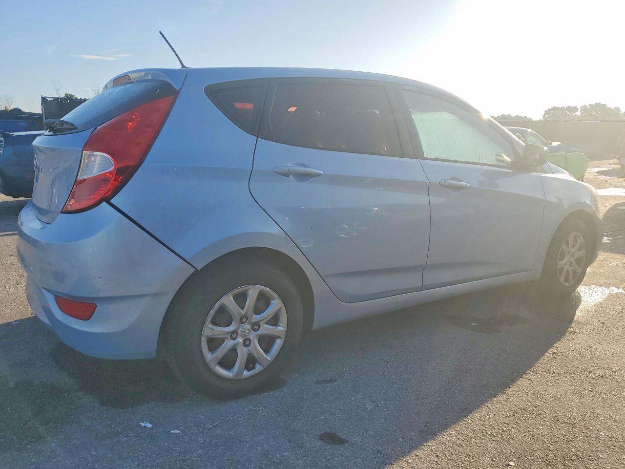 2013 Hyundai Accent Gs Blue vin: KMHCT5AE2DU106777