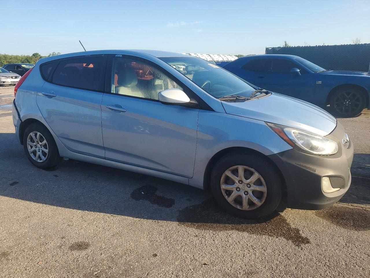 2013 Hyundai Accent Gs Blue vin: KMHCT5AE2DU106777