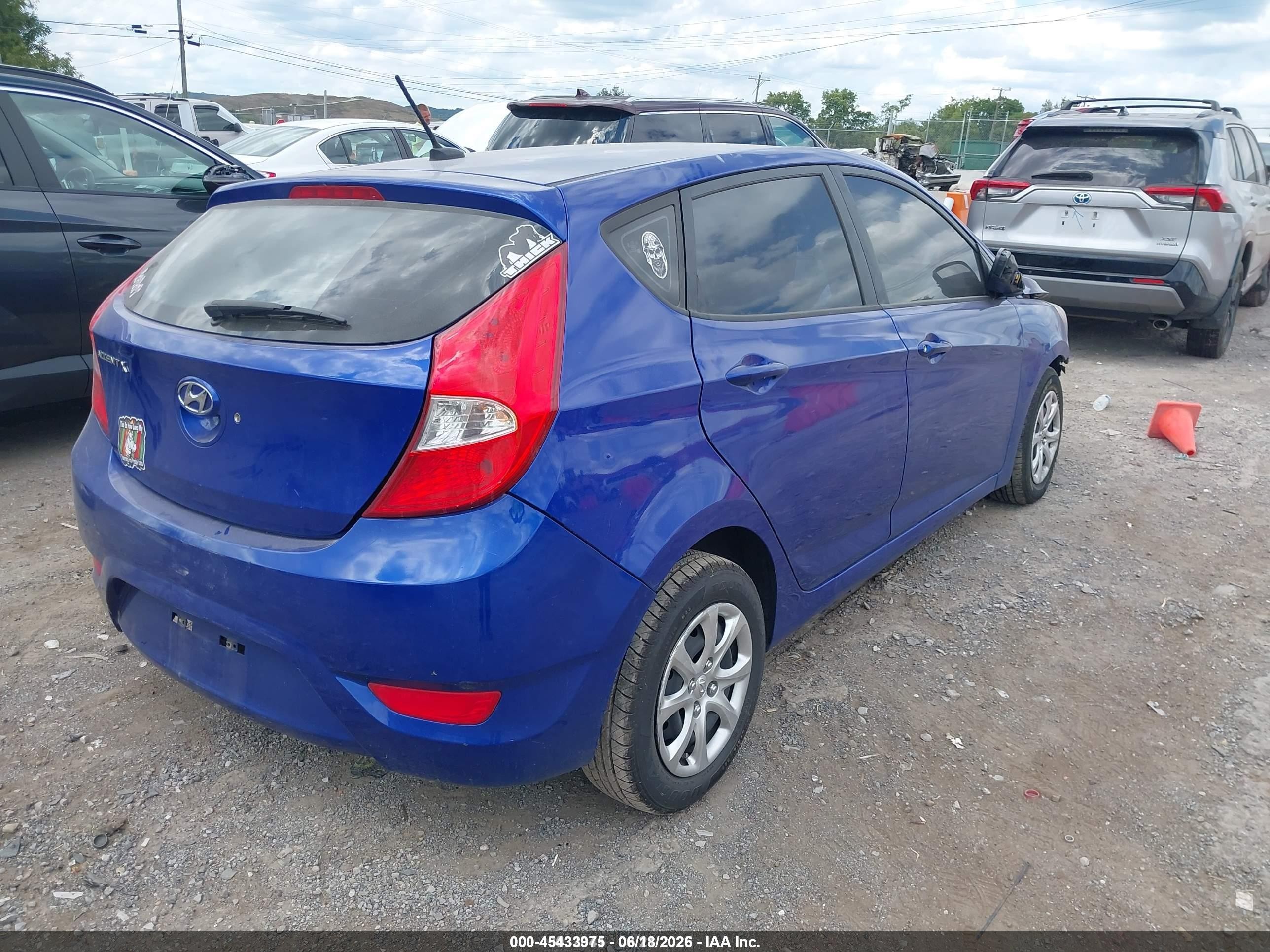 2014 Hyundai Accent Gs Blue vin: KMHCT5AE2EU182792
