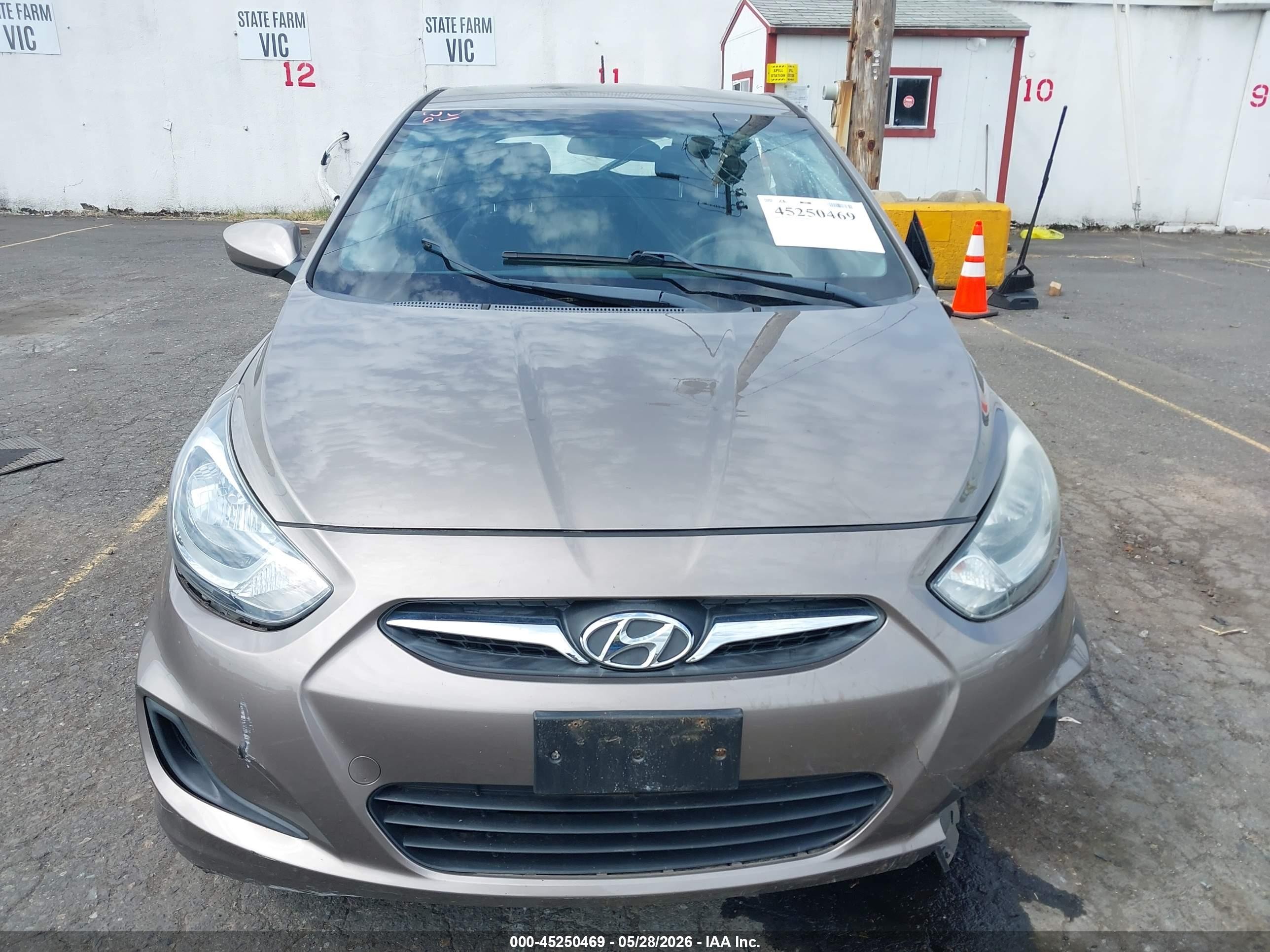 2014 Hyundai Accent Gs Gray vin: KMHCT5AE2EU189872