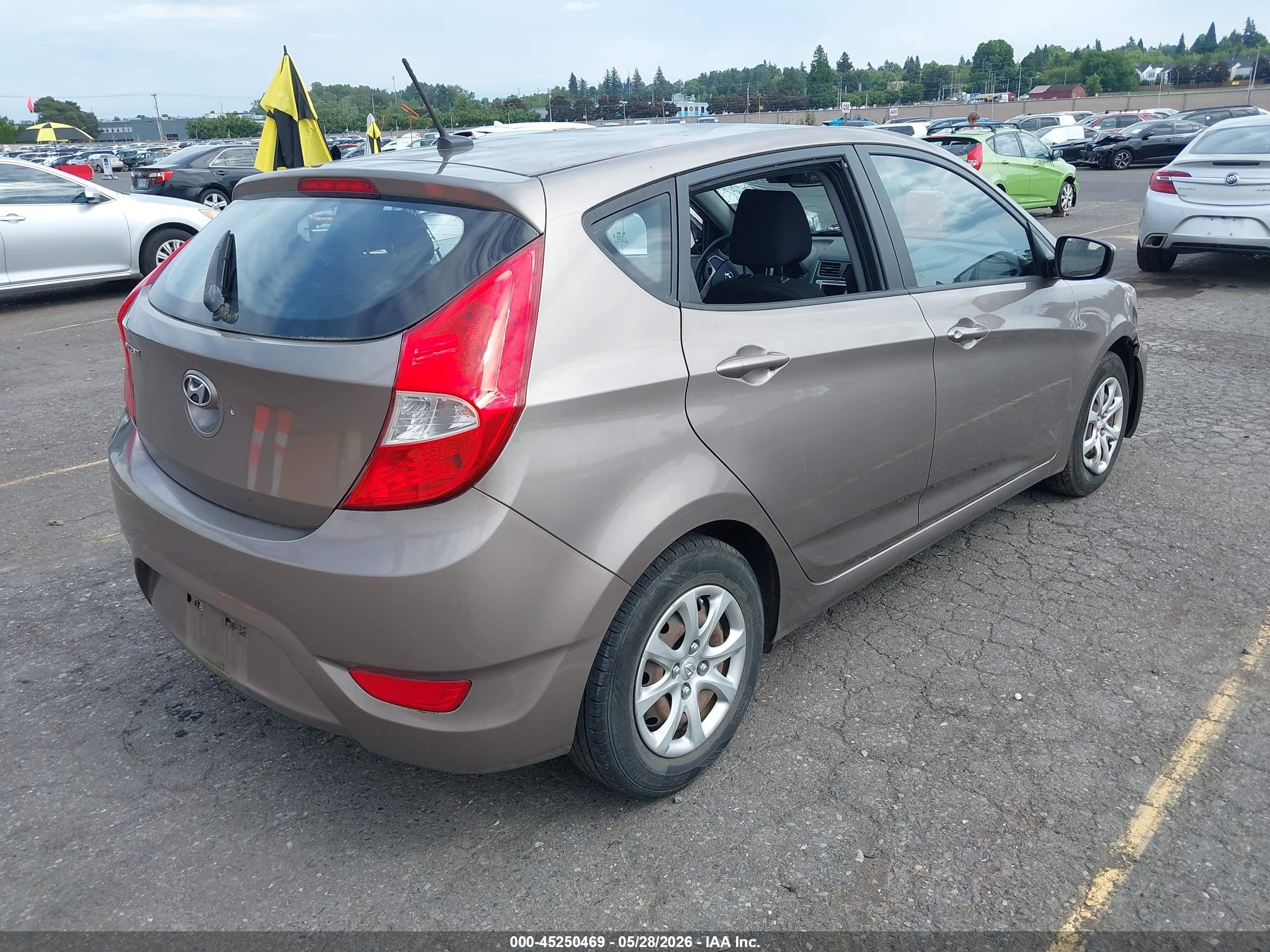 2014 Hyundai Accent Gs Gray vin: KMHCT5AE2EU189872