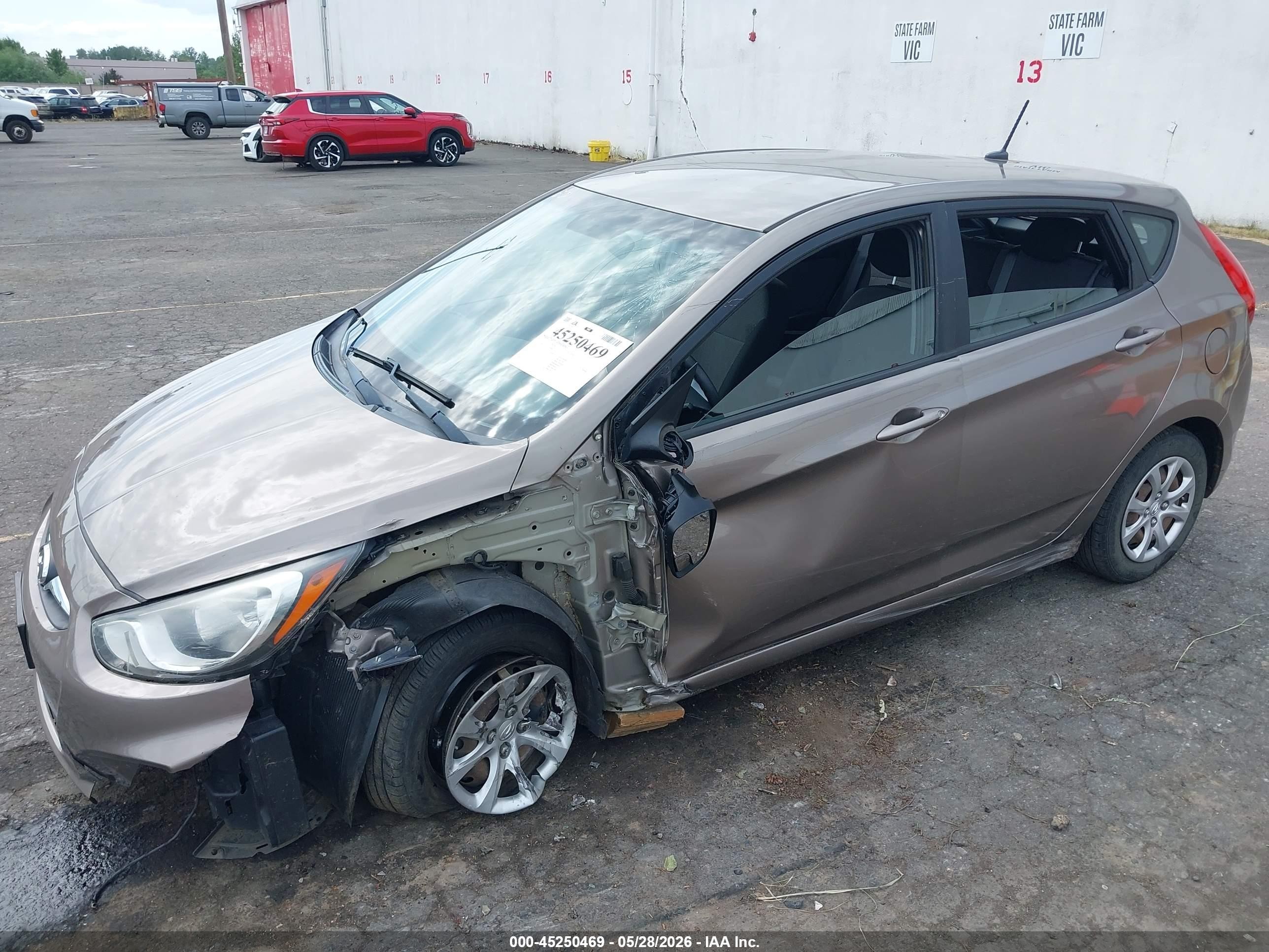 2014 Hyundai Accent Gs Gray vin: KMHCT5AE2EU189872