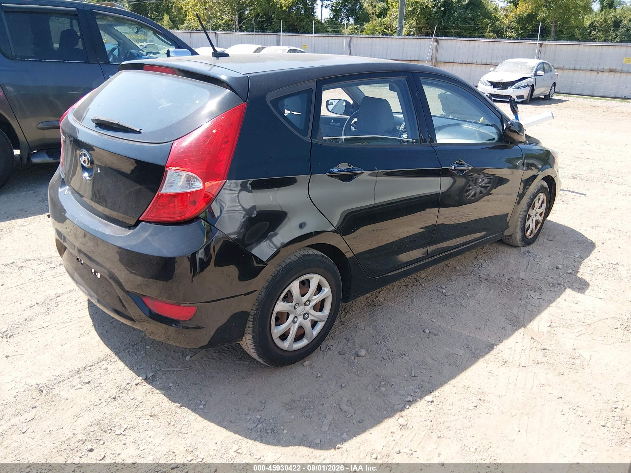2014 Hyundai Accent Gs Black vin: KMHCT5AE2EU193811