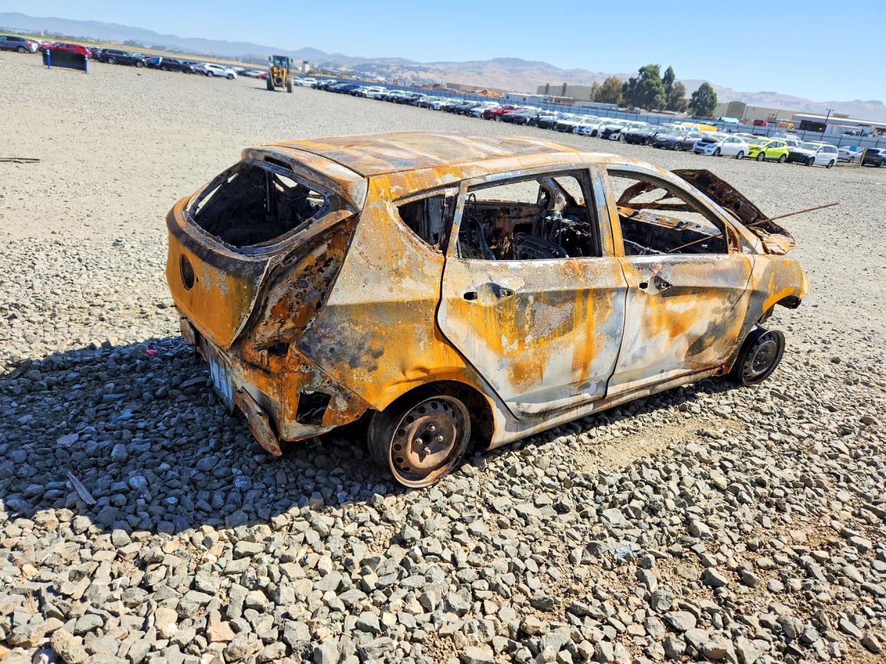 2015 Hyundai Accent Gs Burn vin: KMHCT5AE2FU198315