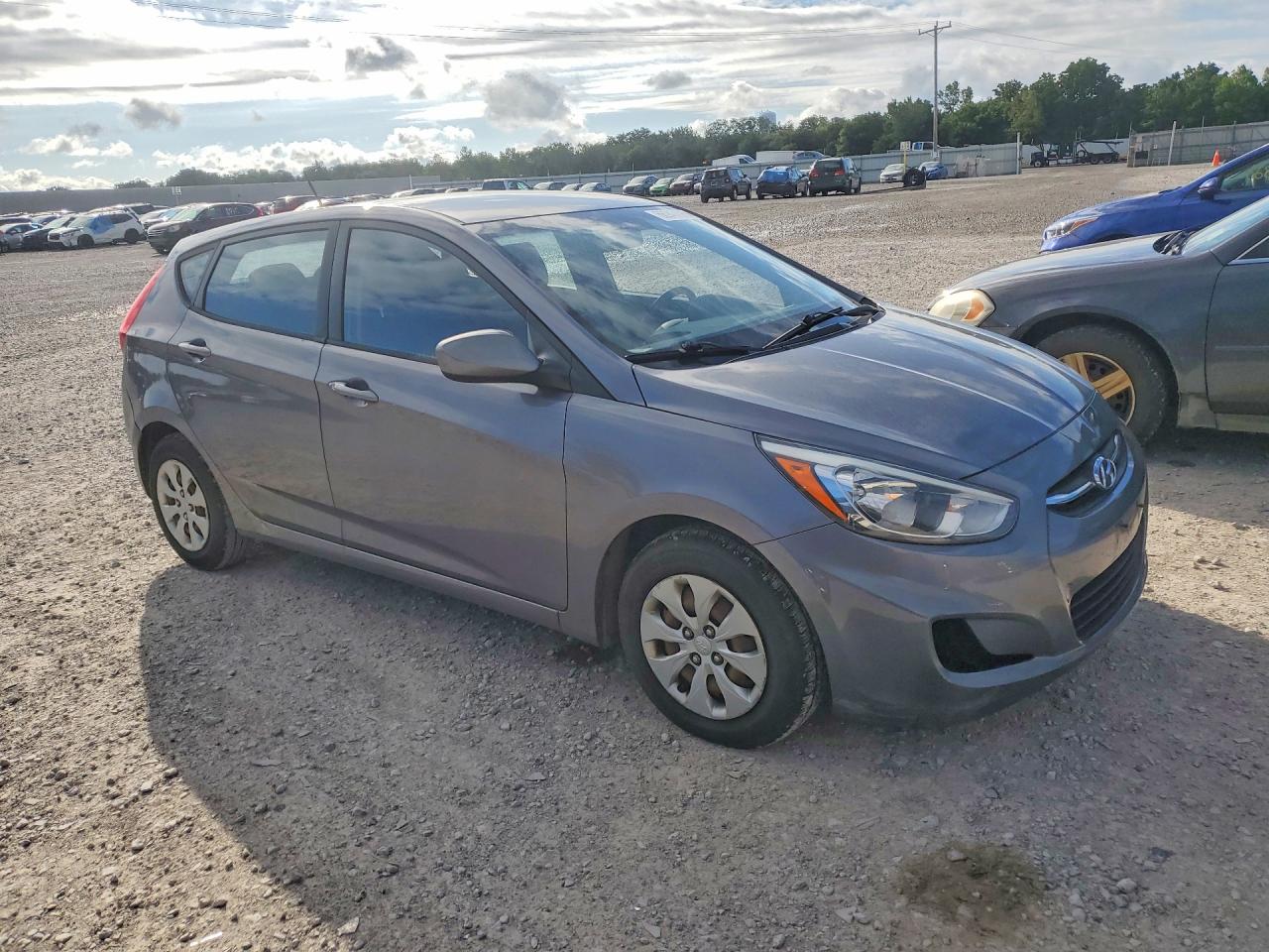 2015 Hyundai Accent Gs Silver vin: KMHCT5AE2FU205005