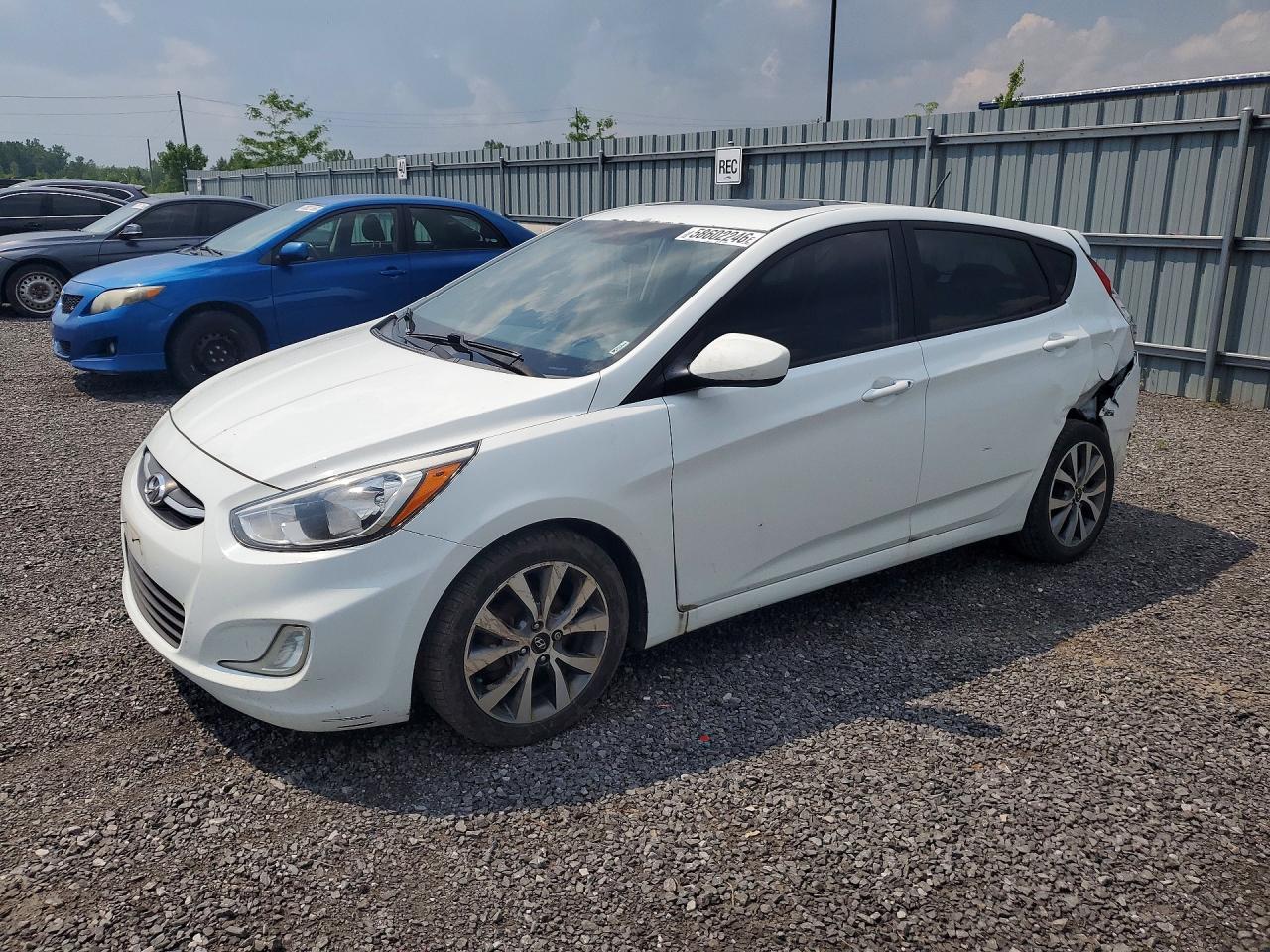 2015 Hyundai Accent Gs White vin: KMHCT5AE2FU212245