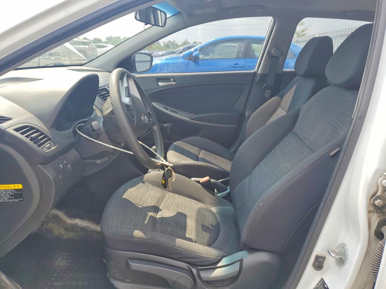 2015 Hyundai Accent Gs White vin: KMHCT5AE2FU212245