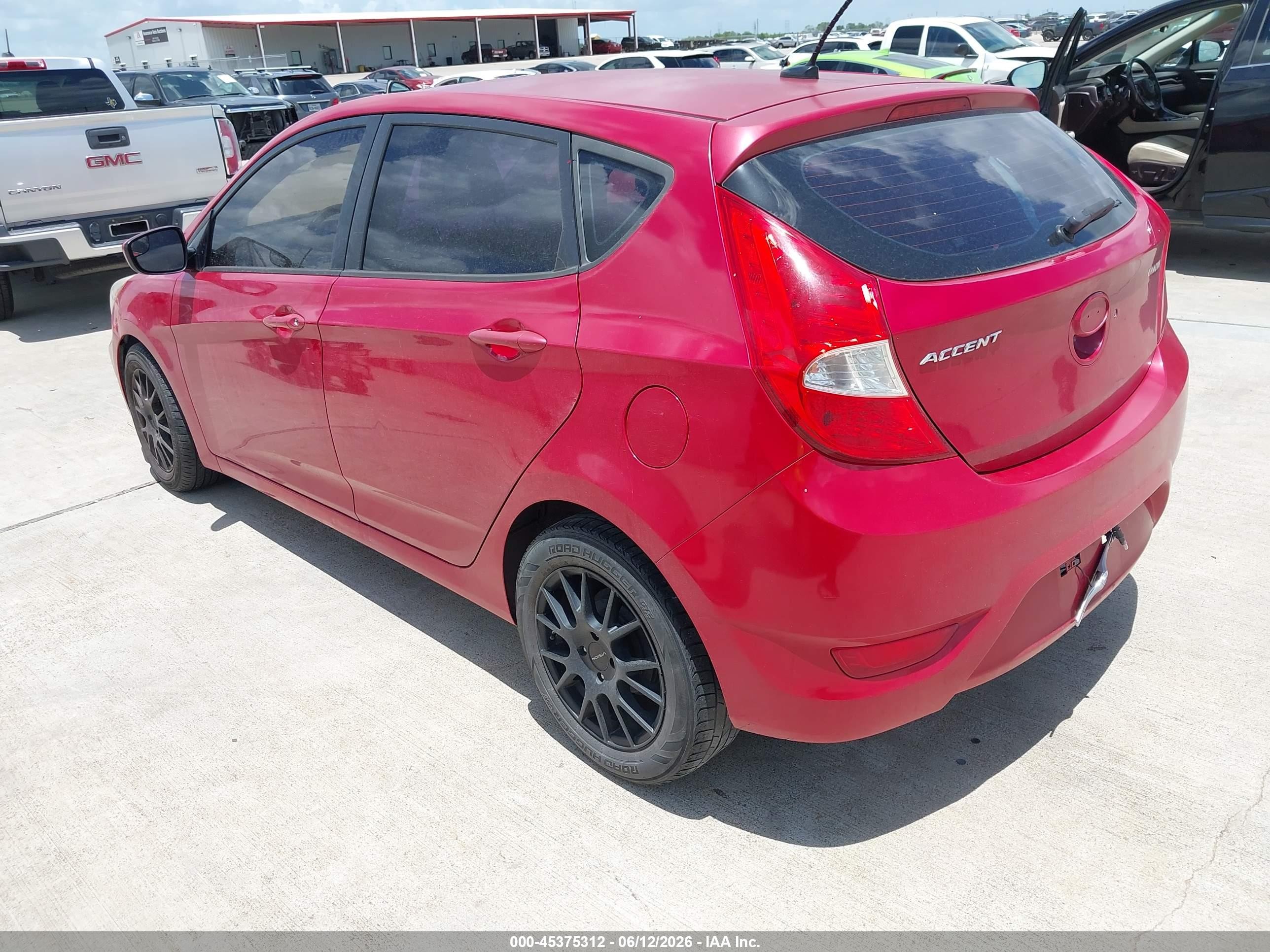 2015 Hyundai Accent Gs Красный vin: KMHCT5AE2FU213654