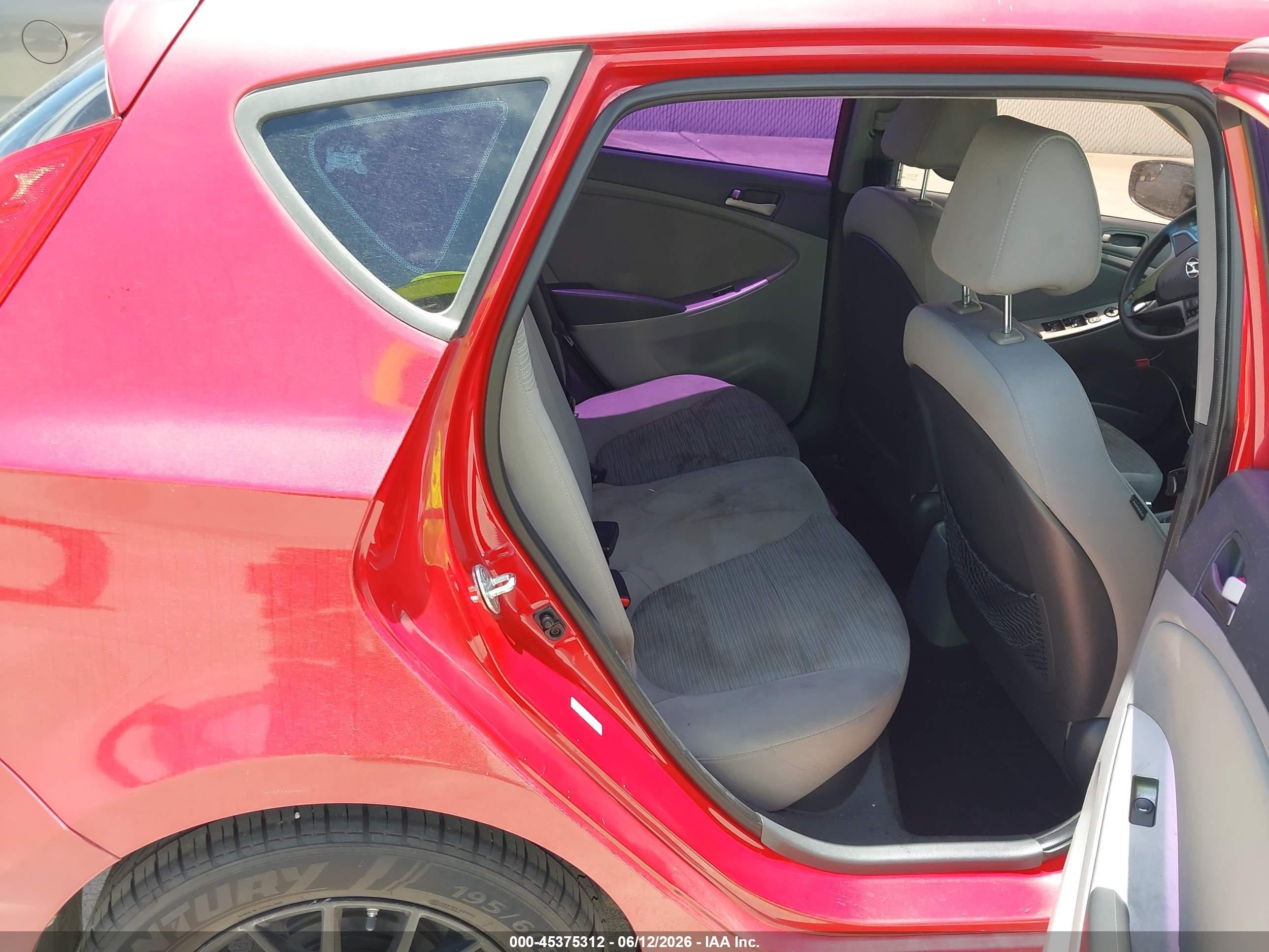 2015 Hyundai Accent Gs Красный vin: KMHCT5AE2FU213654
