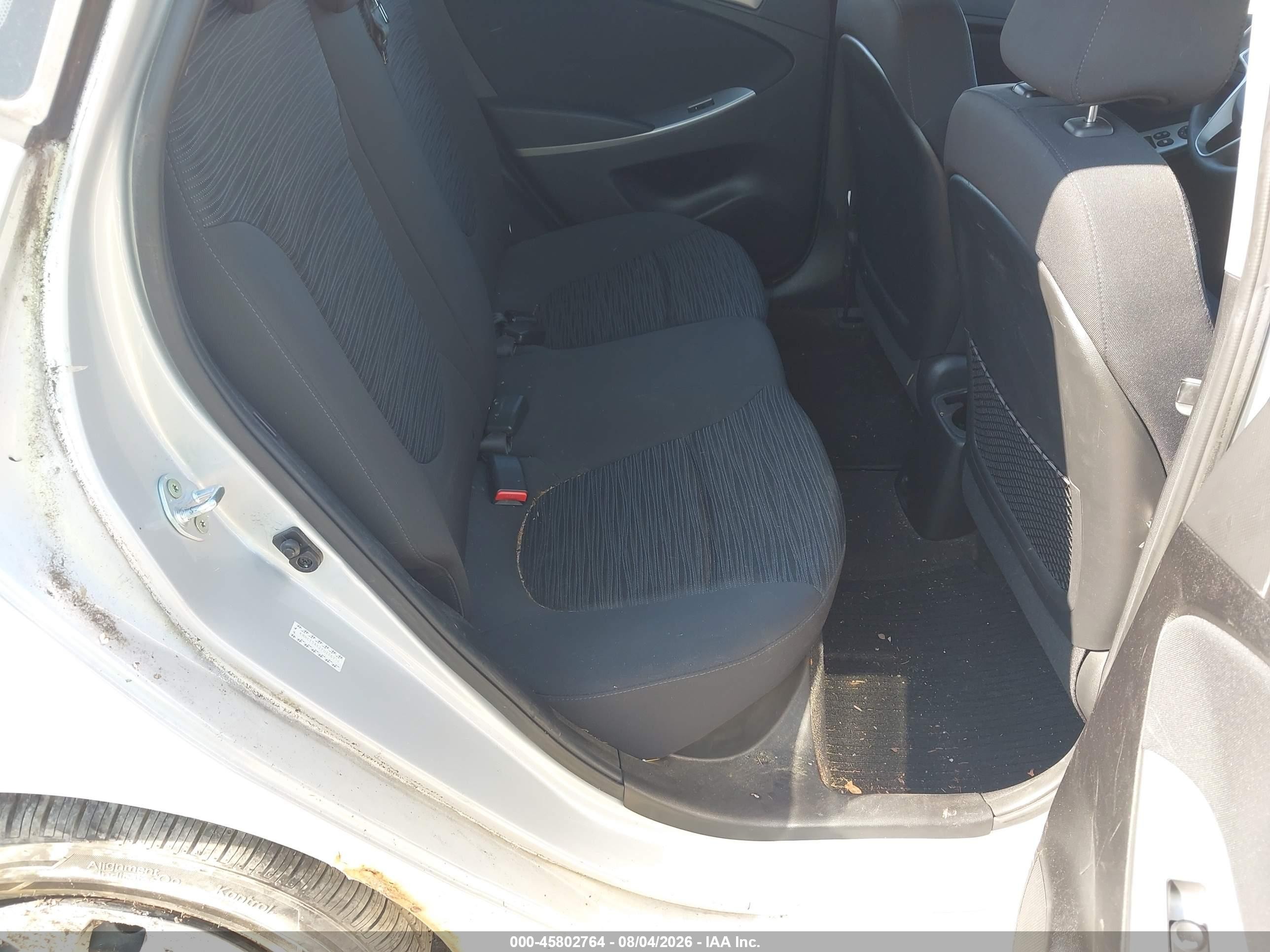 2015 Hyundai Accent Gs Silver vin: KMHCT5AE2FU226954