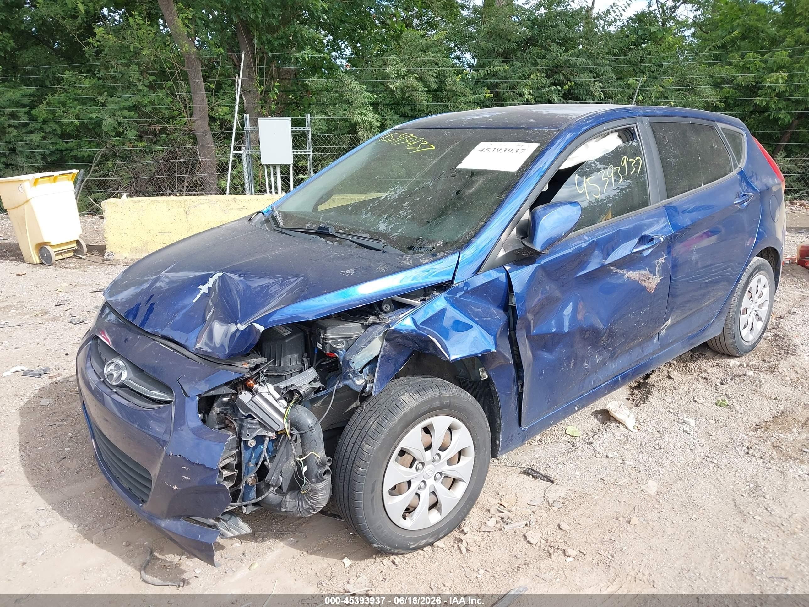 2015 Hyundai Accent Gs Blue vin: KMHCT5AE2FU228378