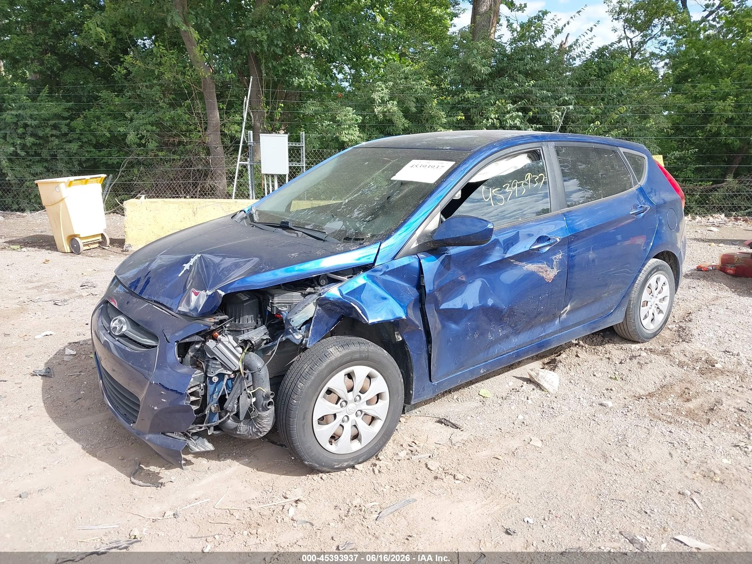 2015 Hyundai Accent Gs Blue vin: KMHCT5AE2FU228378