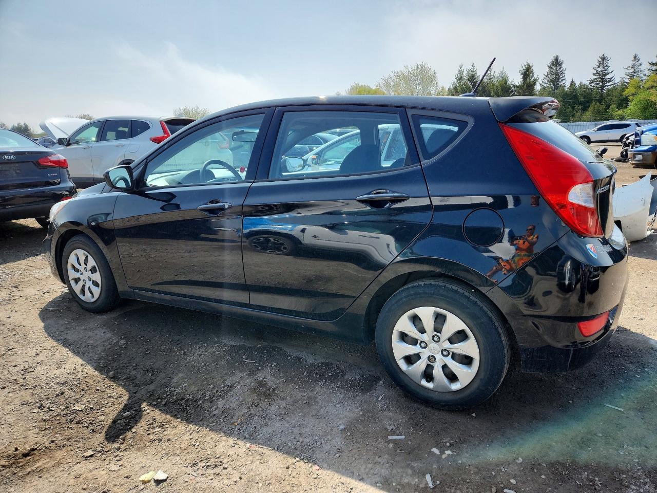 2016 Hyundai Accent Se Black vin: KMHCT5AE2GU276125