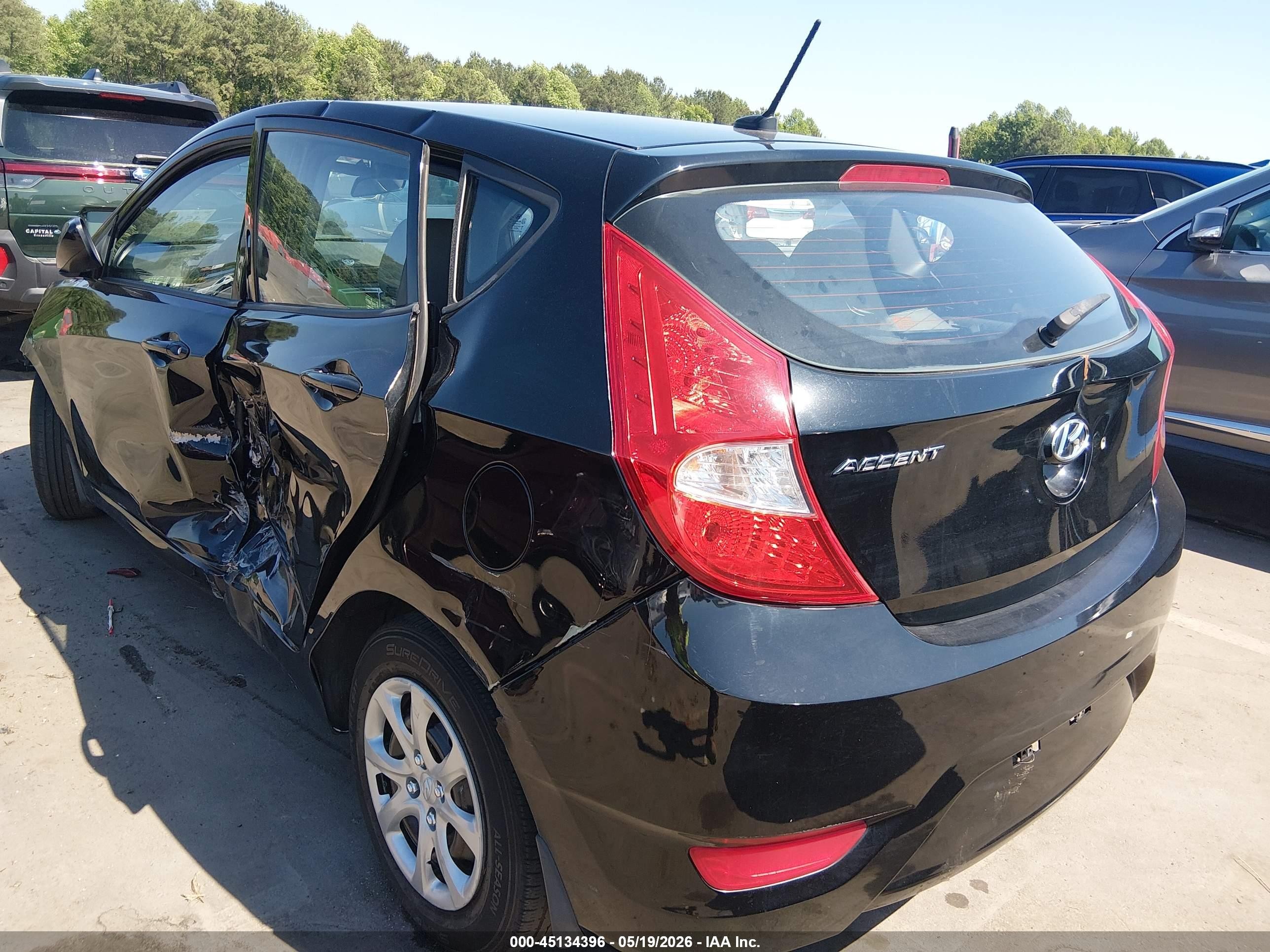 2012 Hyundai Accent Gs Black vin: KMHCT5AE3CU021137