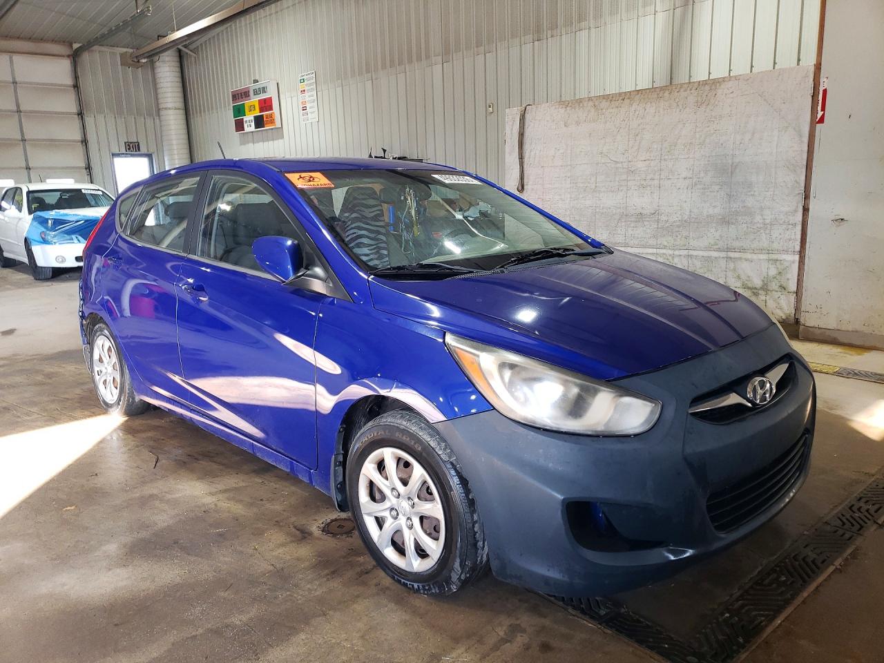 2012 Hyundai Accent Gs Blue vin: KMHCT5AE3CU033904