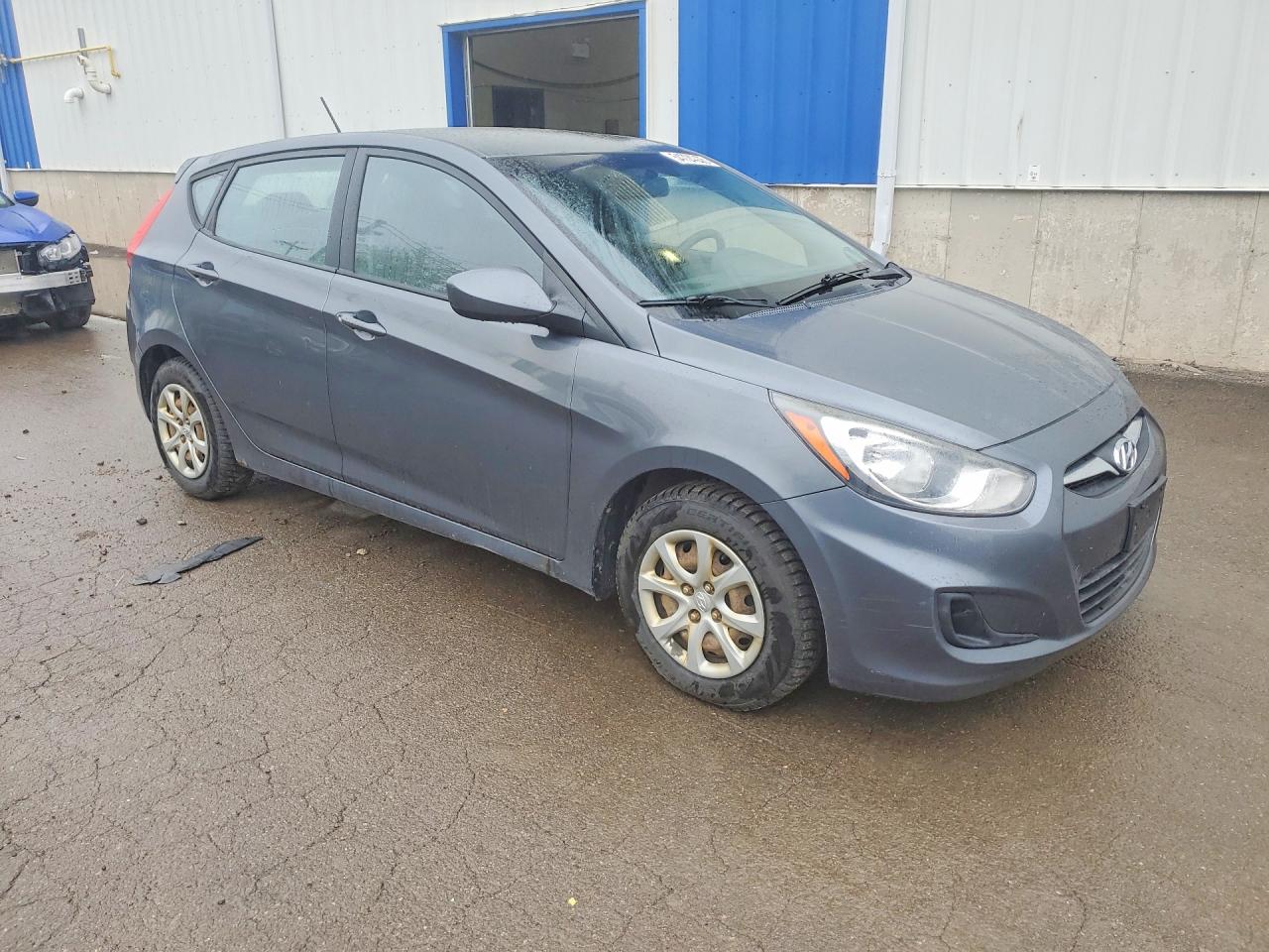 2012 Hyundai Accent Gs Серый vin: KMHCT5AE3CU048564