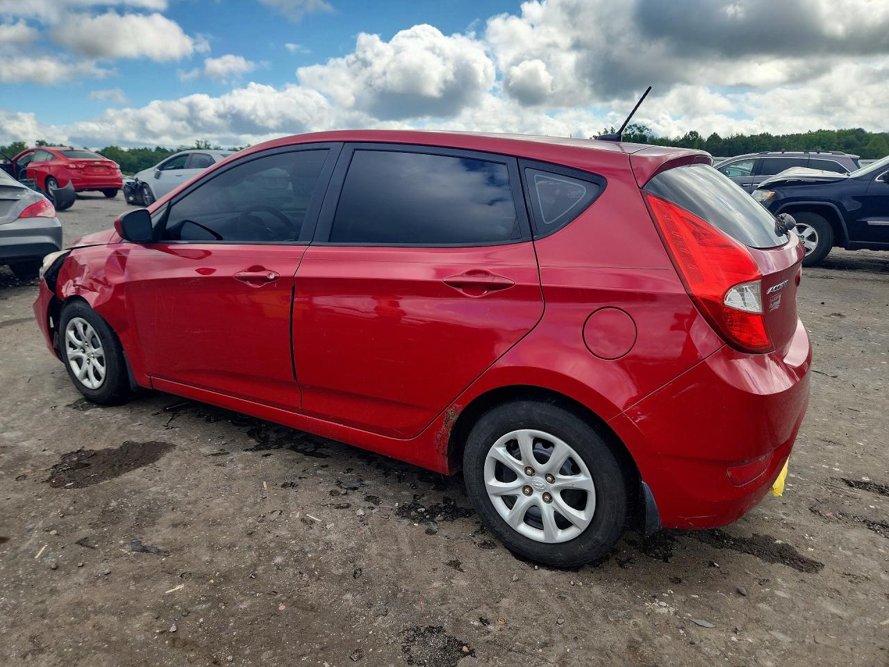 2013 Hyundai Accent Gs Red vin: KMHCT5AE3DU076012