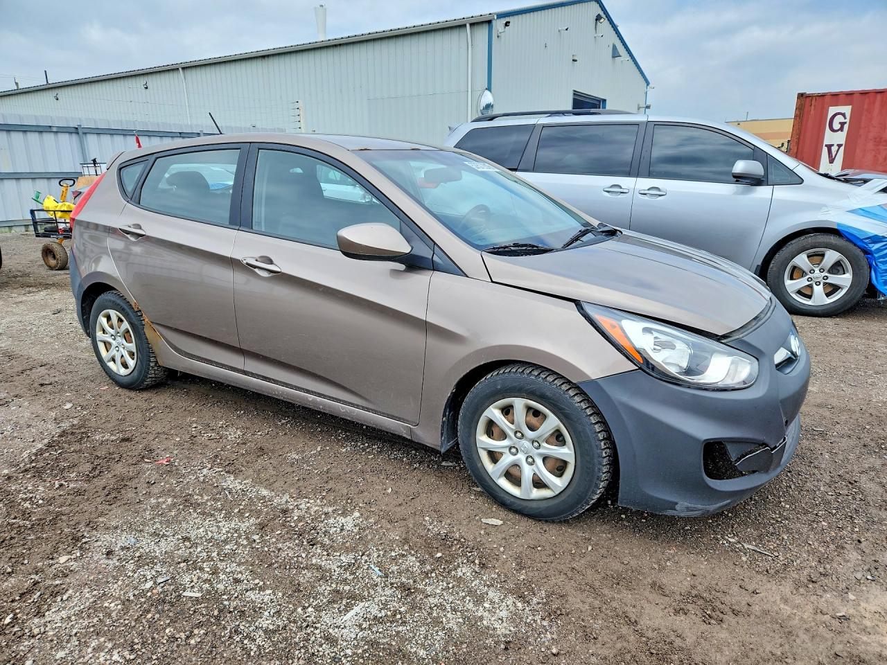 2013 Hyundai Accent Gs Tan vin: KMHCT5AE3DU078858