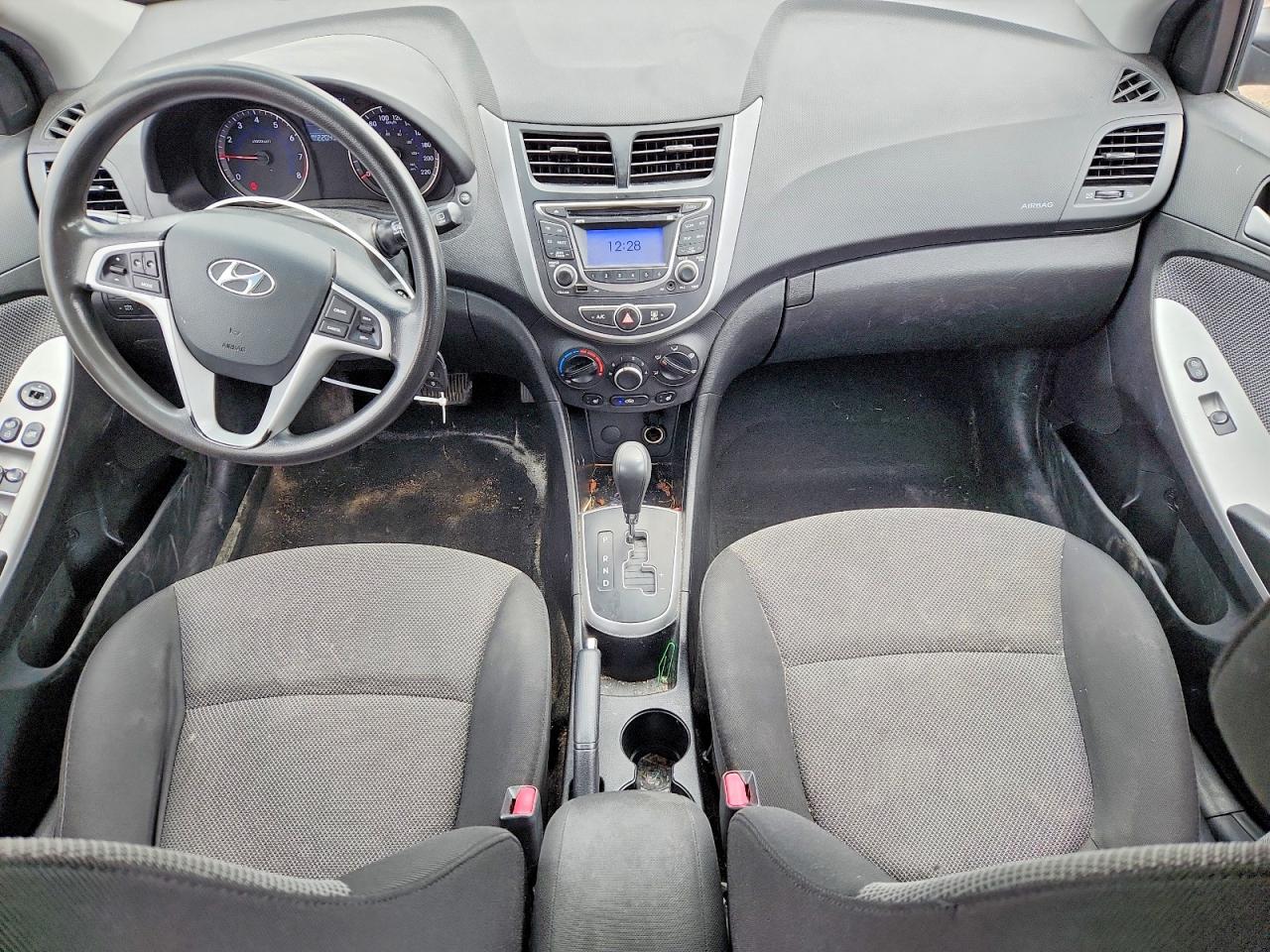 2013 Hyundai Accent Gs Tan vin: KMHCT5AE3DU078858