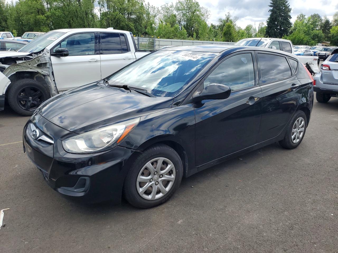2013 Hyundai Accent Gs Черный vin: KMHCT5AE3DU086474