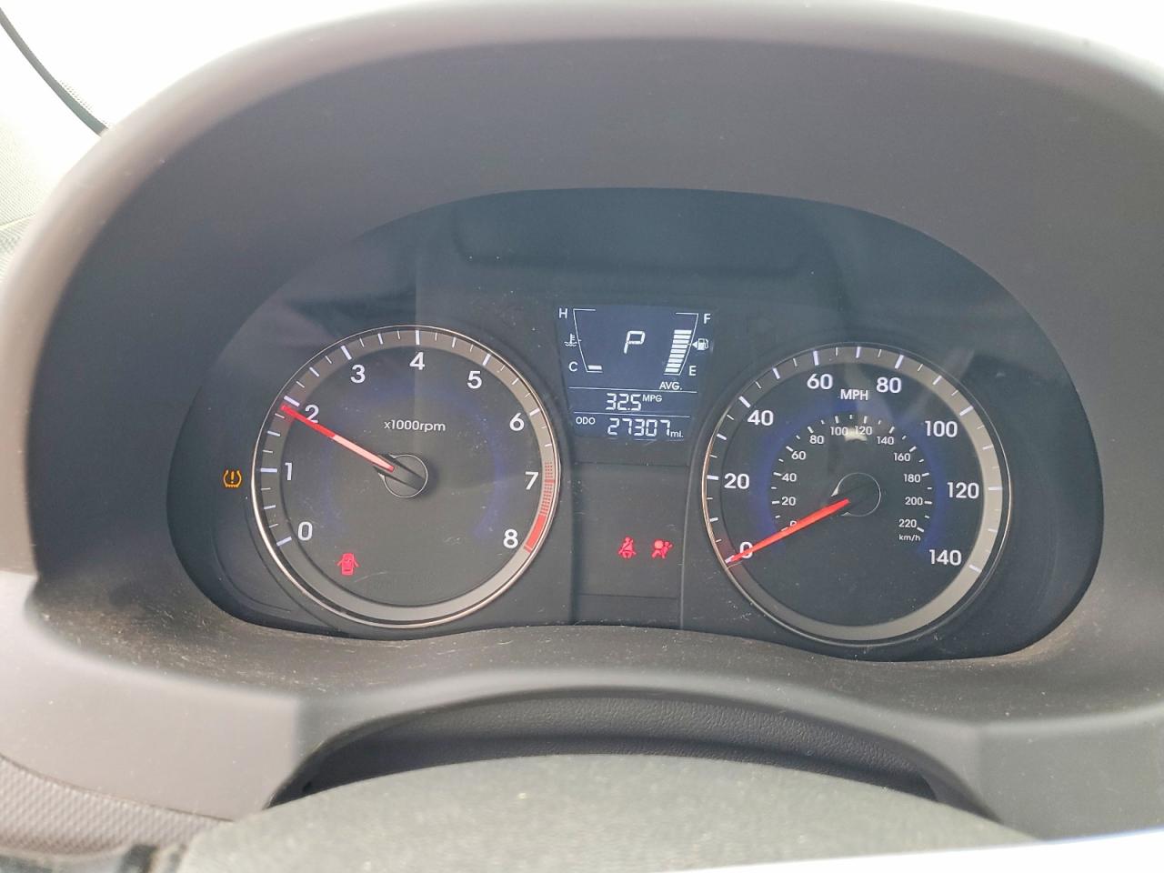 2013 Hyundai Accent Red vin: KMHCT5AE3DU111308