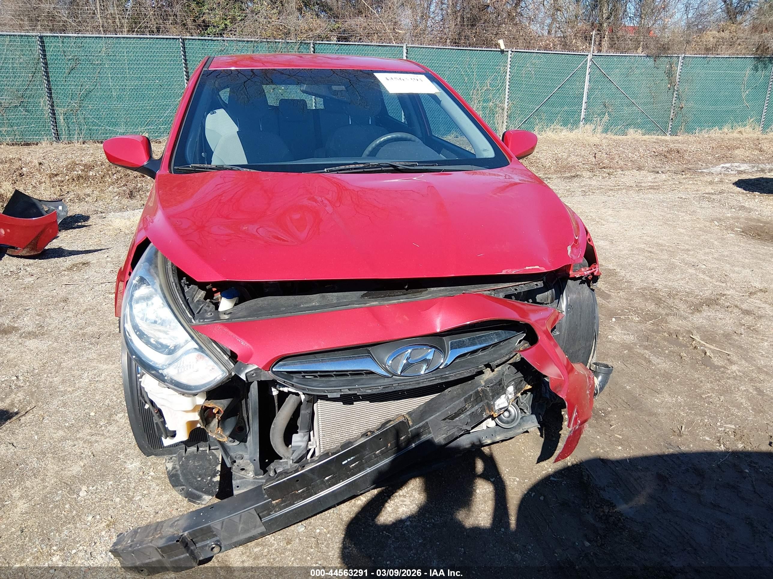 2013 Hyundai Accent Gs Red vin: KMHCT5AE3DU126178