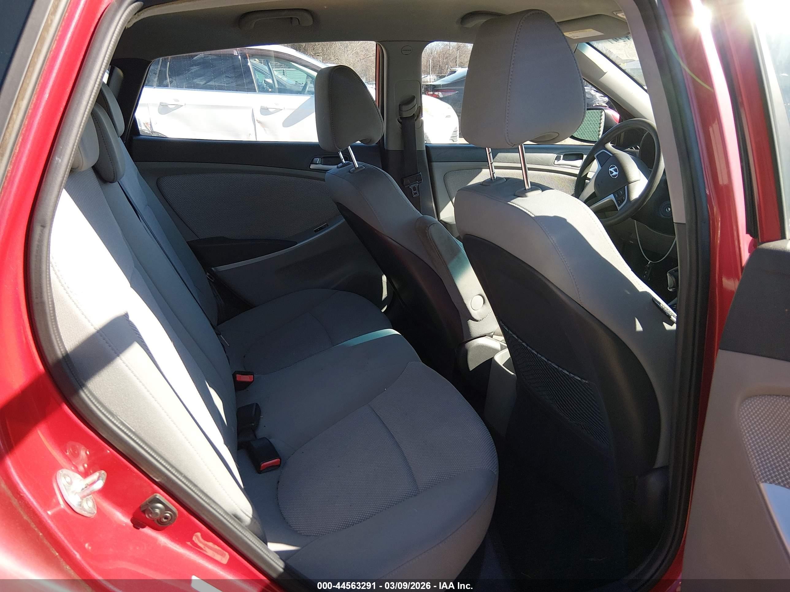 2013 Hyundai Accent Gs Red vin: KMHCT5AE3DU126178