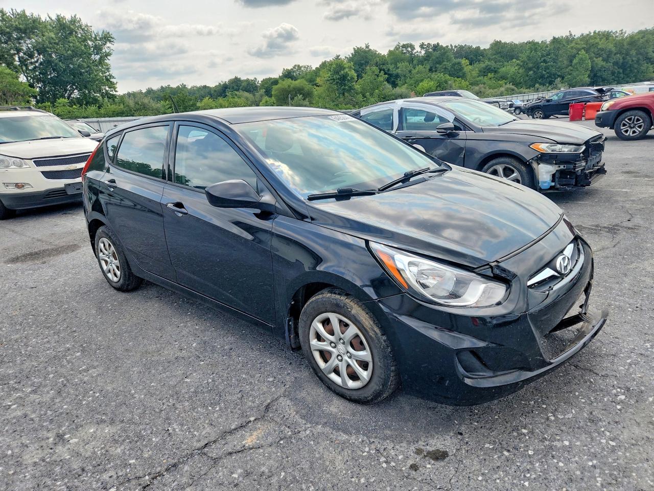 2013 Hyundai Accent Gs Черный vin: KMHCT5AE3DU137634