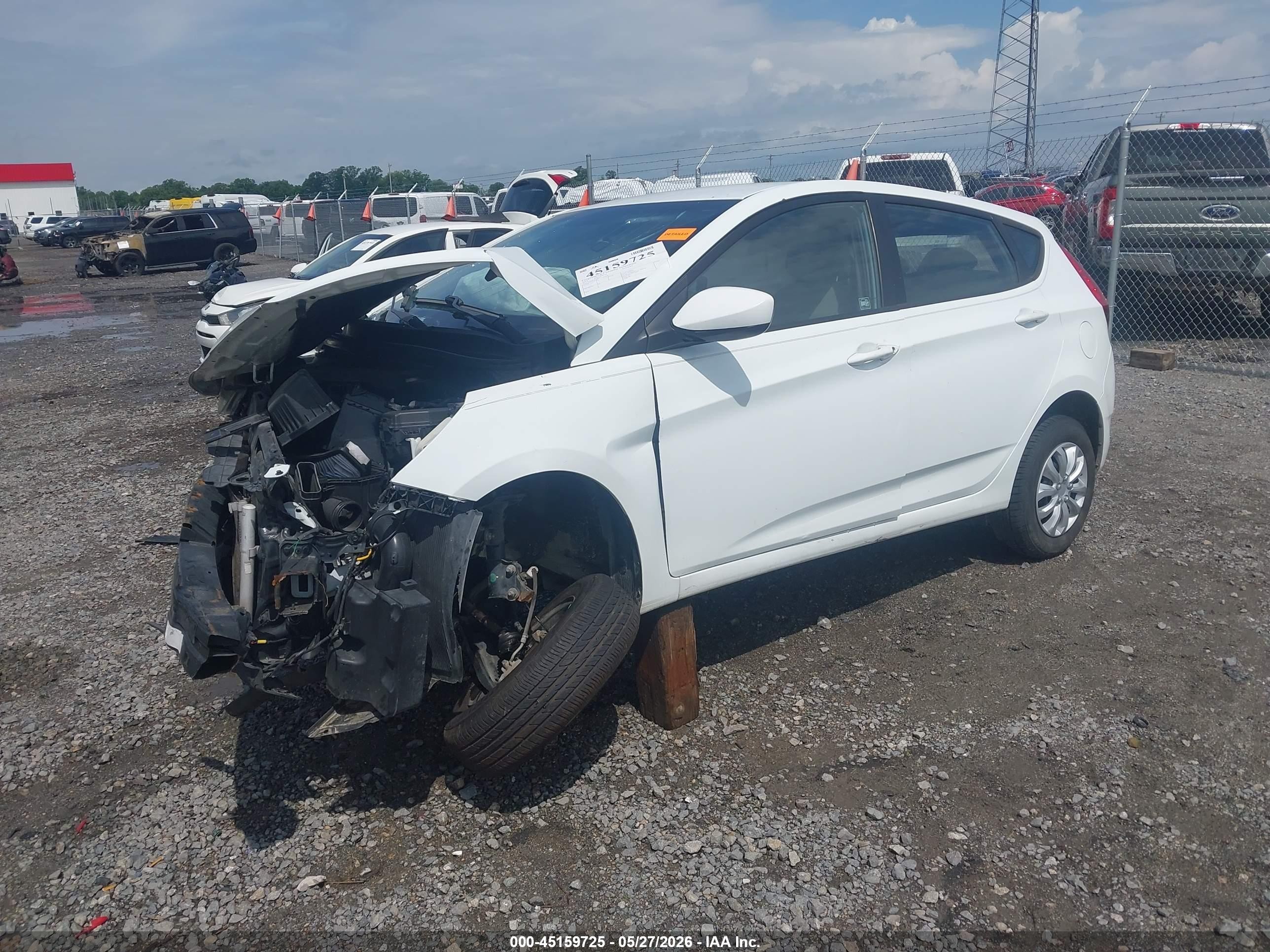 2014 Hyundai Accent Gs White vin: KMHCT5AE3EU161658