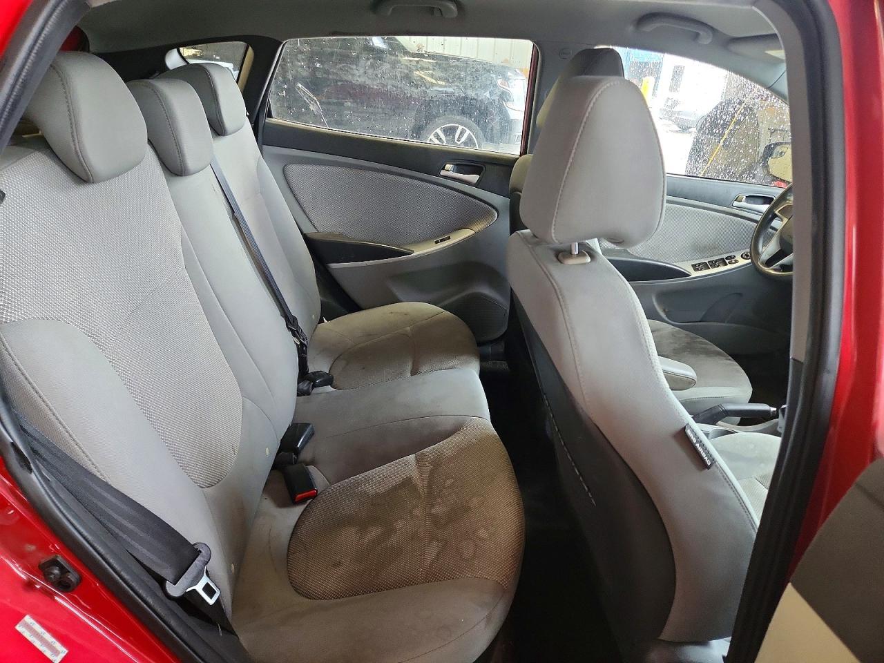 2014 Hyundai Accent Gs Red vin: KMHCT5AE3EU163023