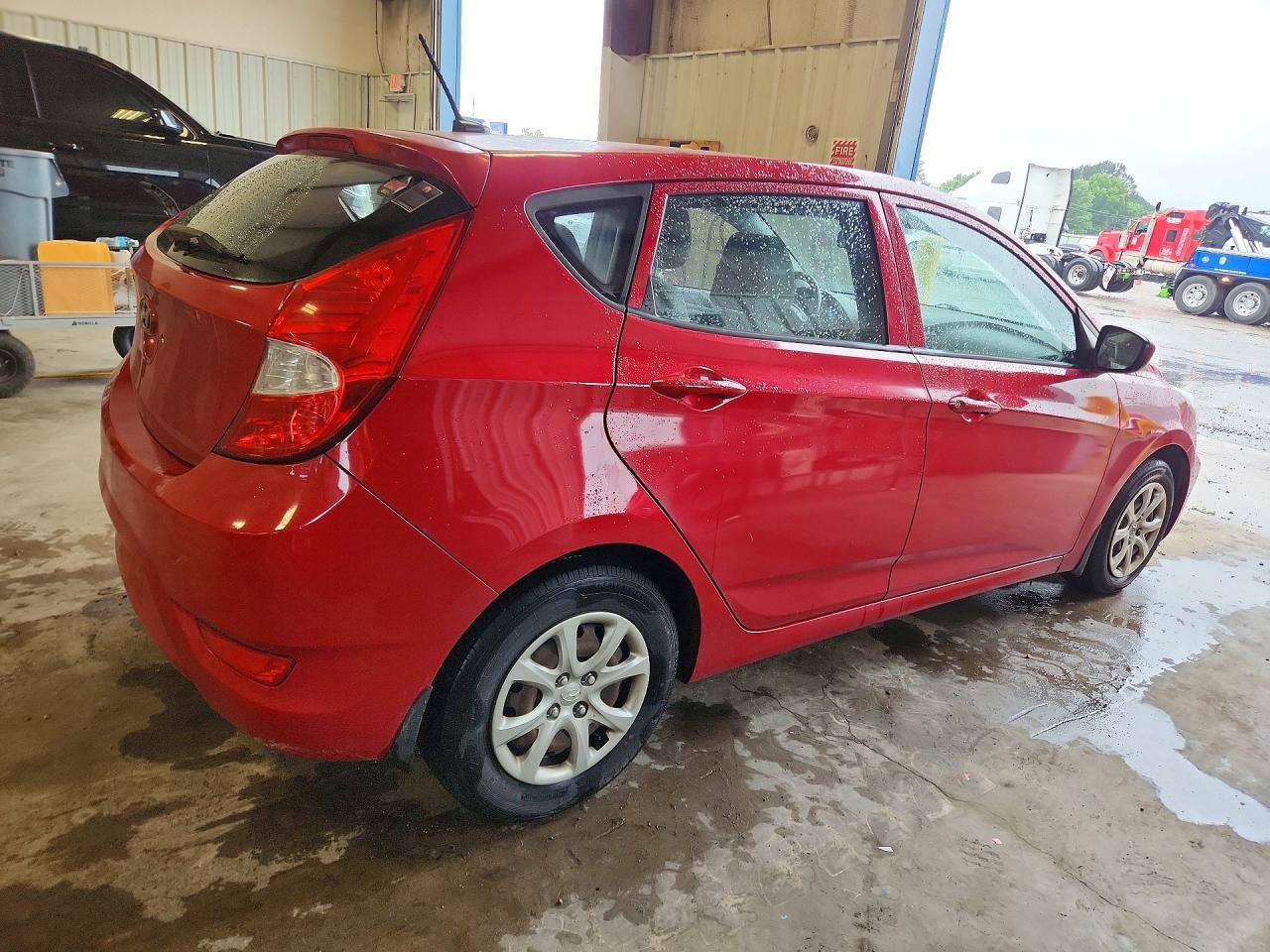 2014 Hyundai Accent Gs Red vin: KMHCT5AE3EU163023