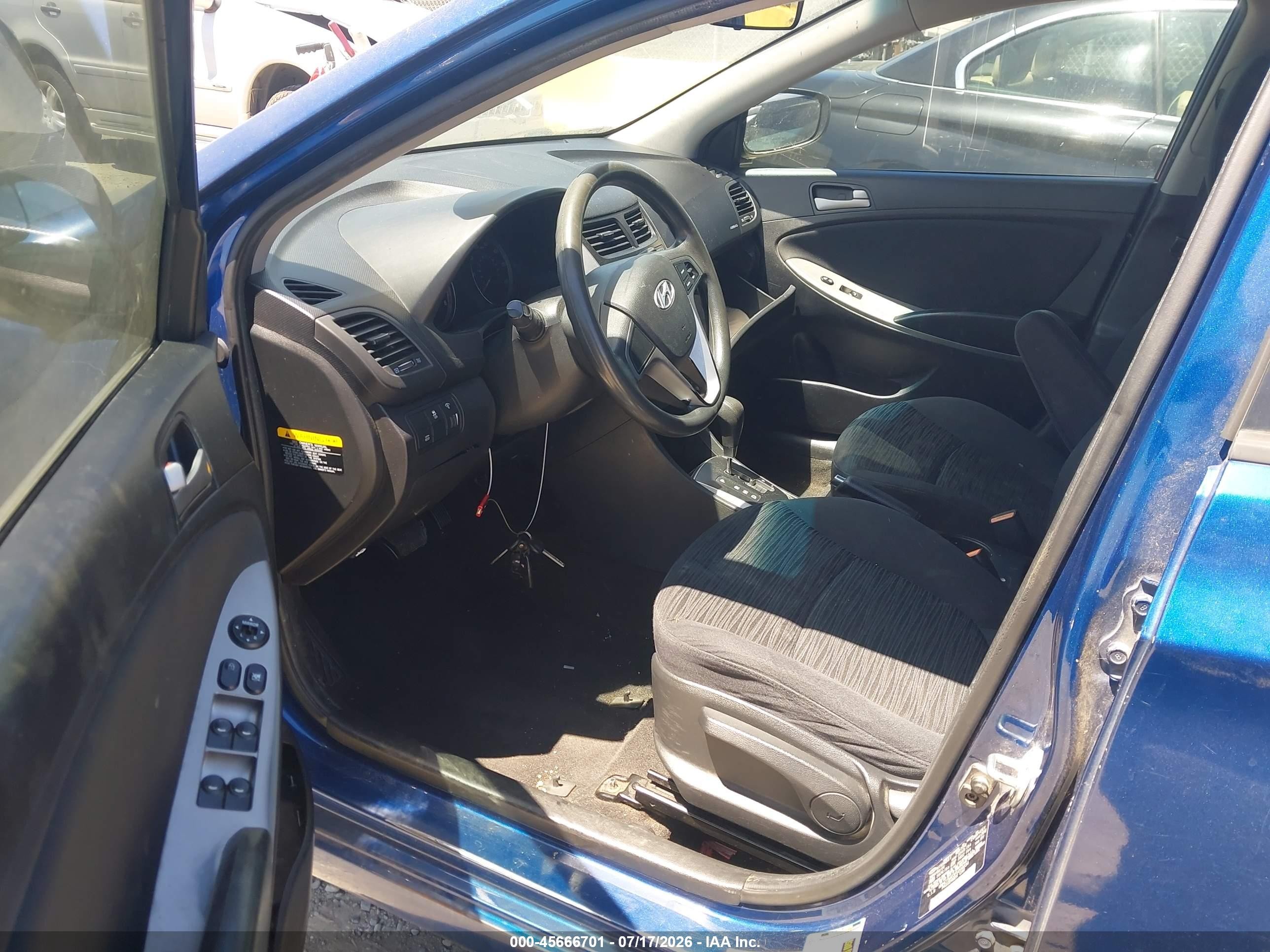 2015 Hyundai Accent Gs Blue vin: KMHCT5AE3FU206034