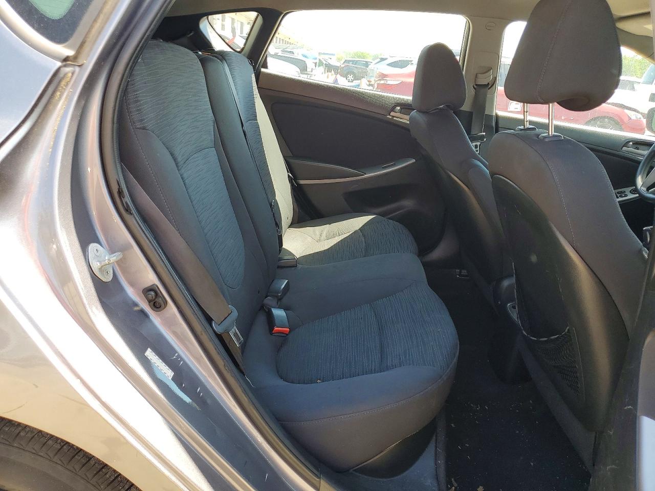 2015 Hyundai Accent Gs Silver vin: KMHCT5AE3FU230558