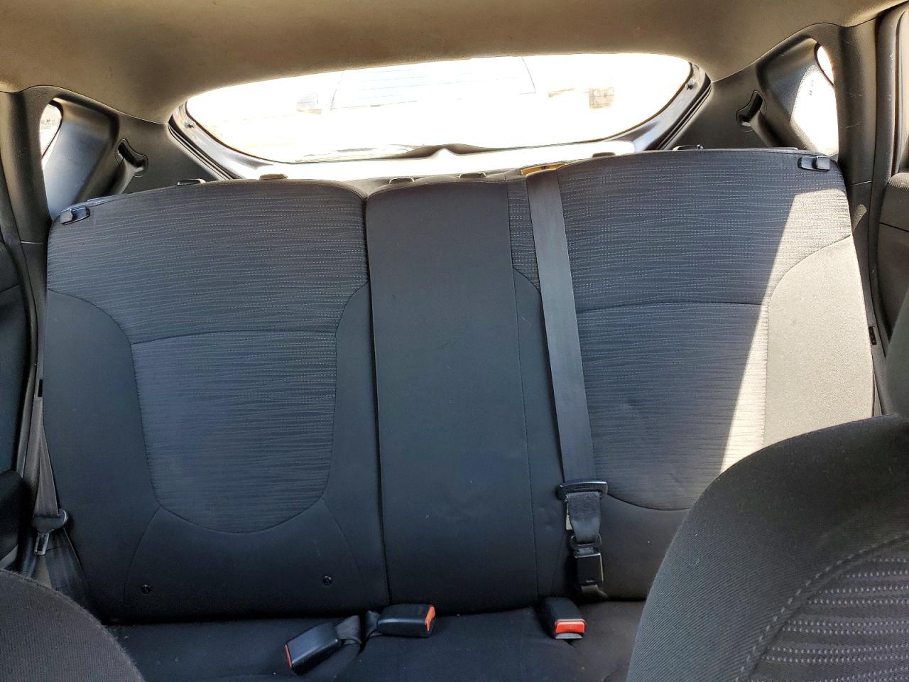 2015 Hyundai Accent Gs Silver vin: KMHCT5AE3FU230558